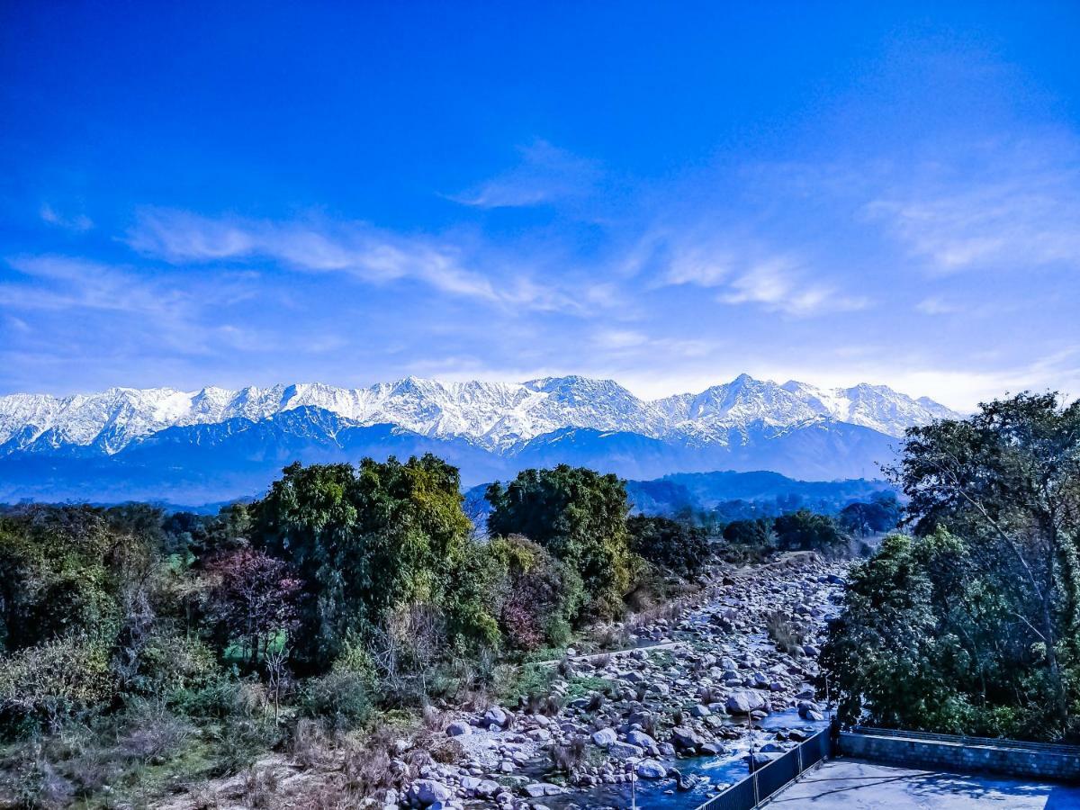 Hotel River Retreat Kangra Exteriér fotografie
